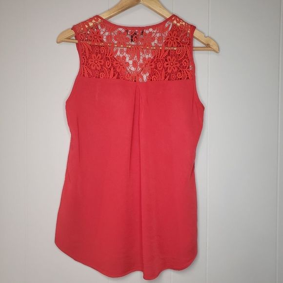 Like New Le Chateau Summer tank top Size Small - Picture 4 of 7